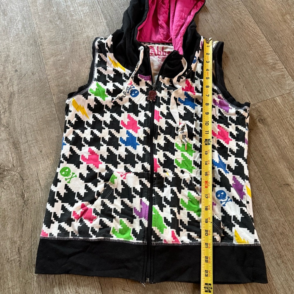 Abbey Dawn Skull Crossbones Sleeveless Hoodie XL Avril Lavigne Vtg Y2K - Picture 6 of 10